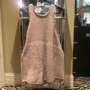 Sweater sleeveless top